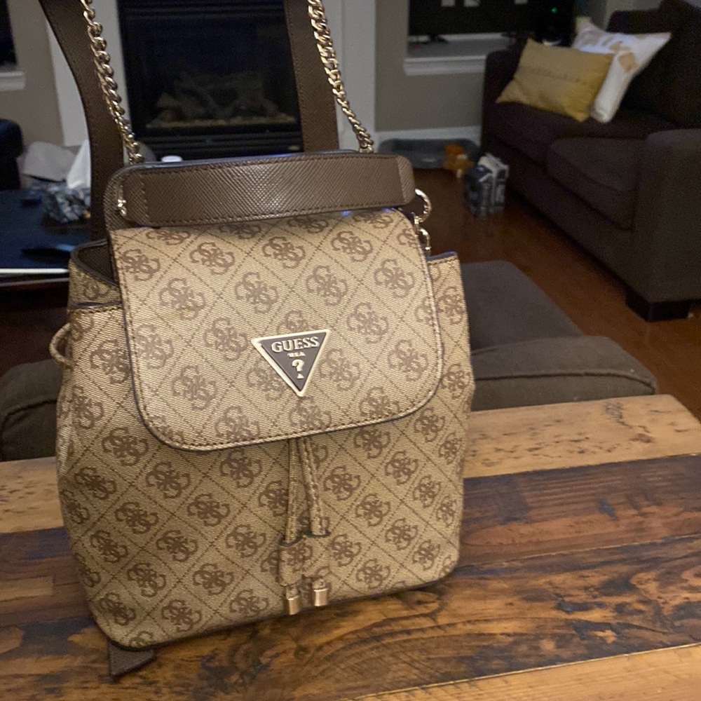 Guess - backpack - Picture 4 of 4